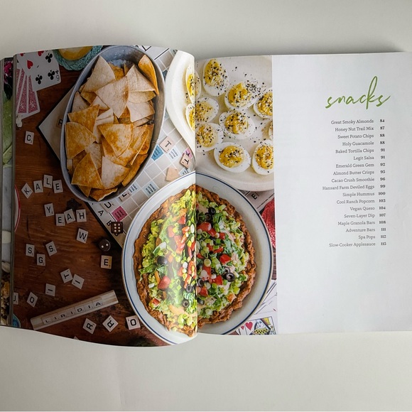 Simple Green Meals Vegan Cookbook - Picture 4 of 8